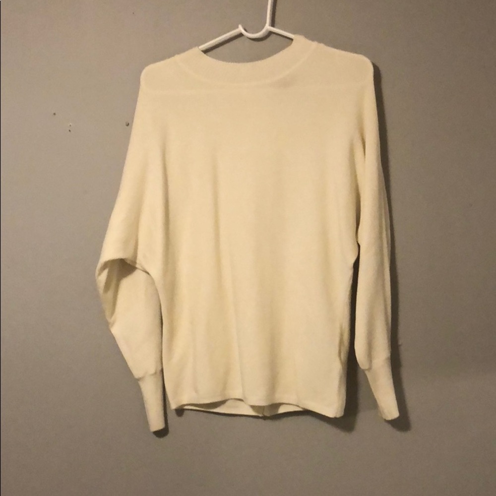 Primary 2XS White Top Zippered Back